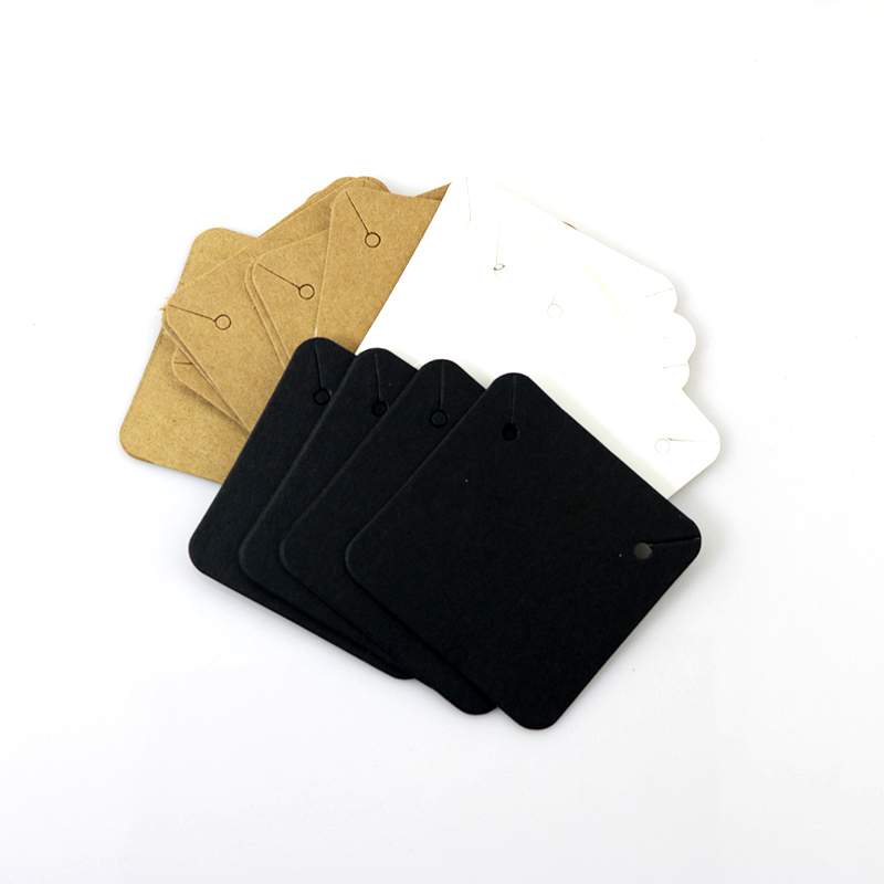 50PCS 5x5cm Blank Kraft Neckla - Kraft Hang Tag のレビューと価格
