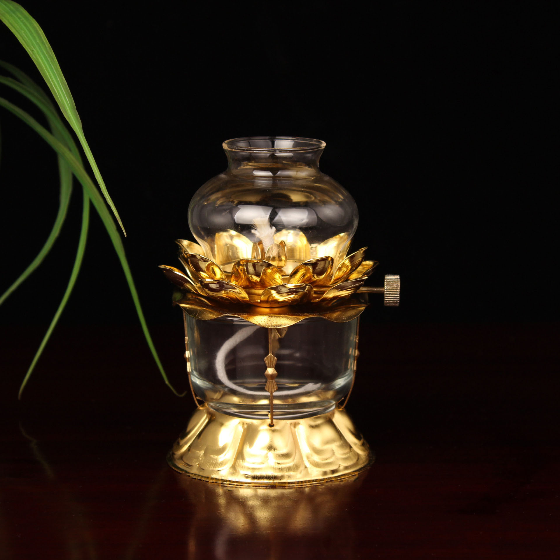 Golden Oil Lamp For Buddhist W - Candle Zero のレビューと価格